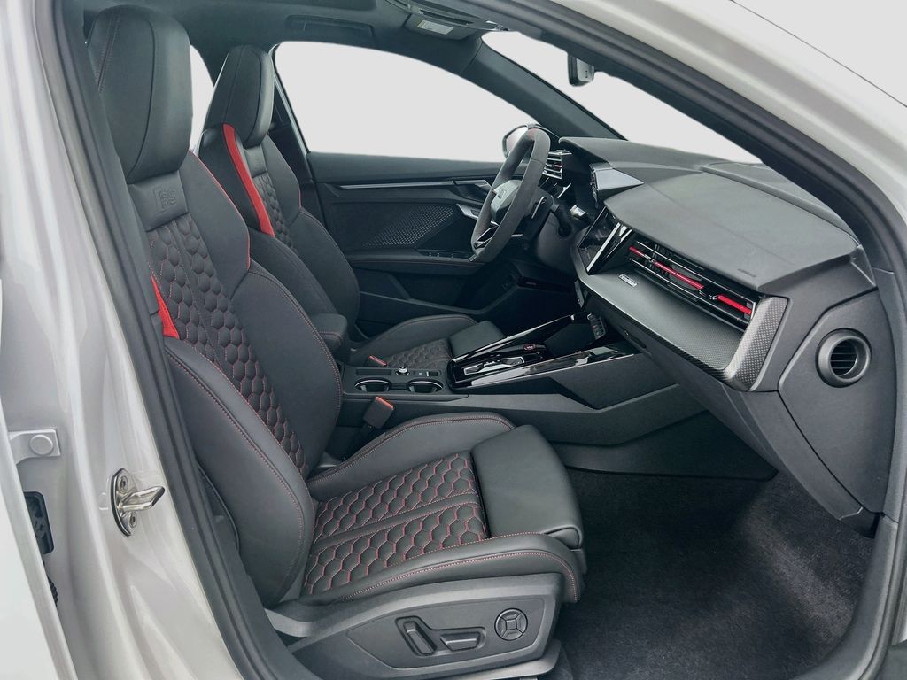 Thumbnail: 2026 Audi RS 3 - 19