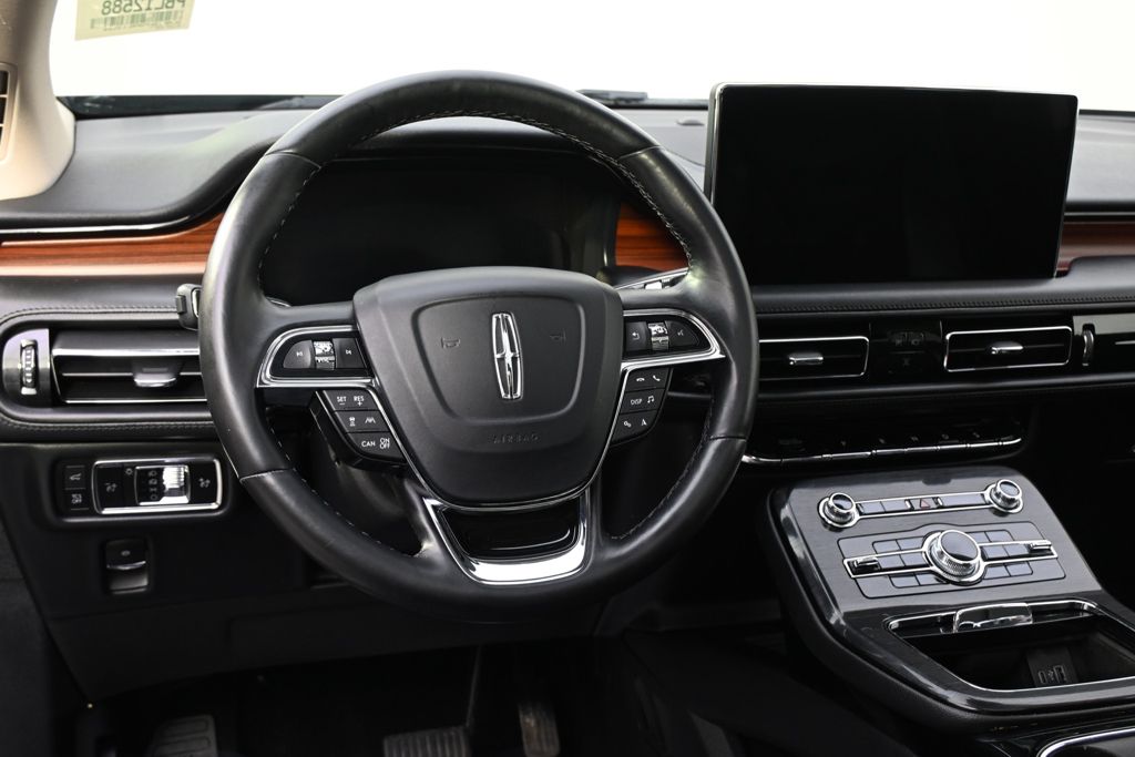 Certified Used 2023 Blue Lincoln Reserve image 11