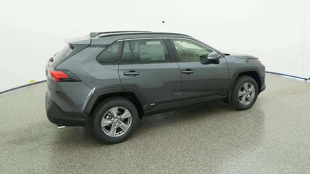 Thumbnail: 2025 Toyota RAV4 - 30