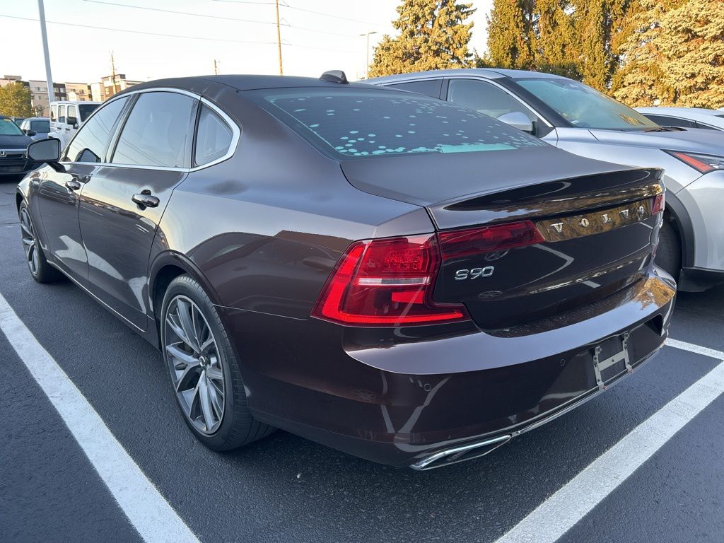 Thumbnail: 2018 Volvo S90 - 2