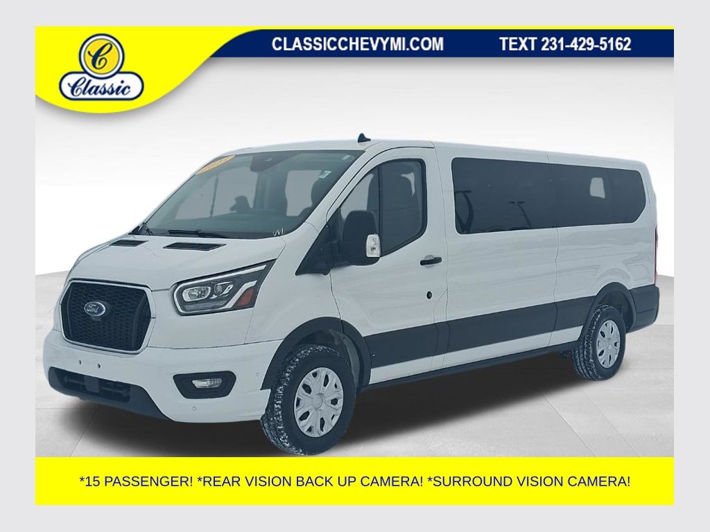 2023 Ford Transit Passenger 350 XLT Low Roof LB RWD