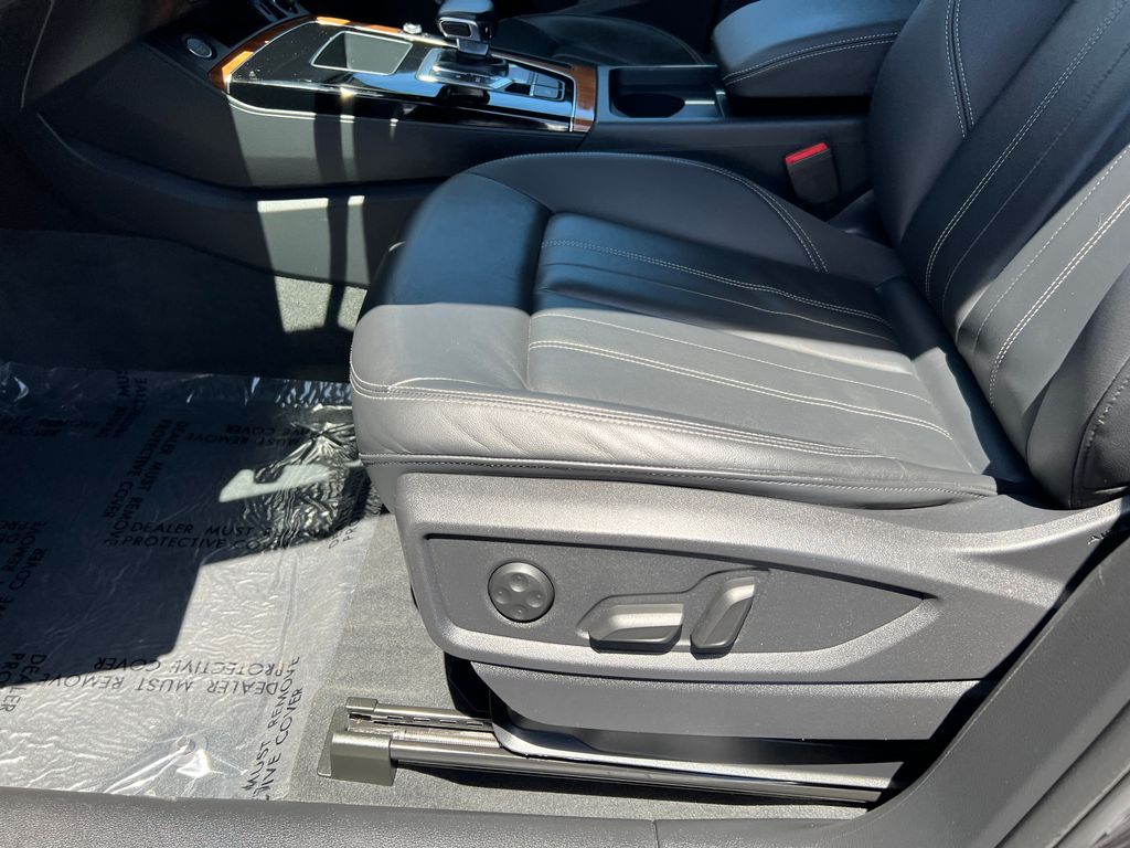Thumbnail: 2023 Audi Q5 - 14