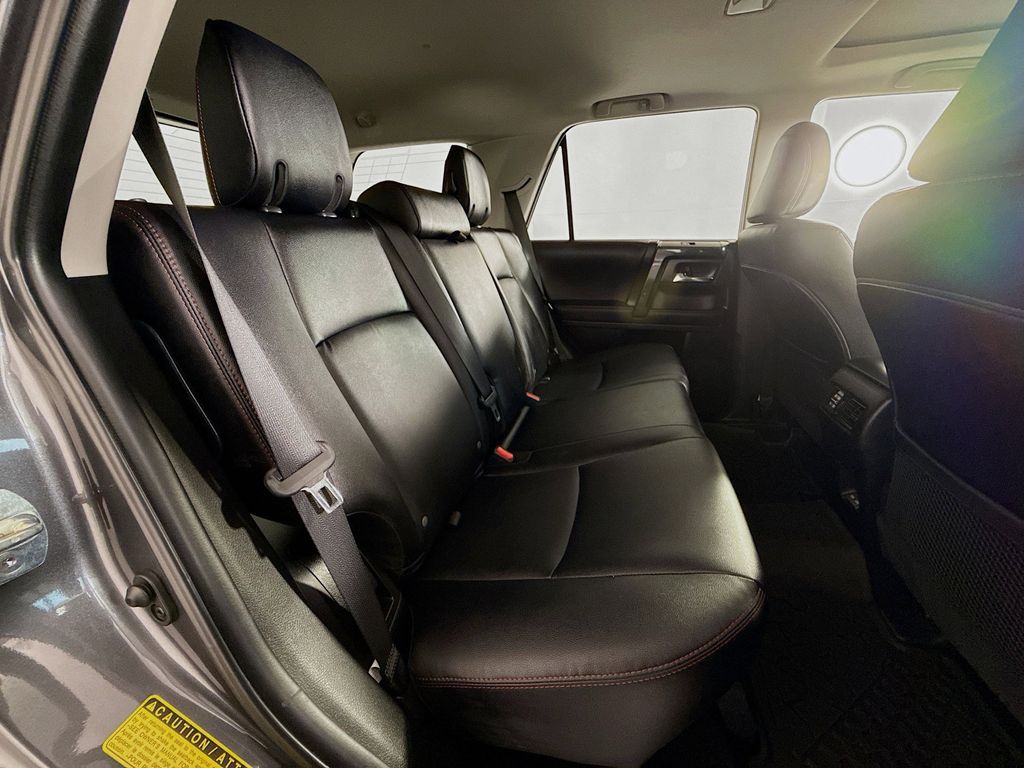 Thumbnail: 2023 Toyota 4Runner - 28