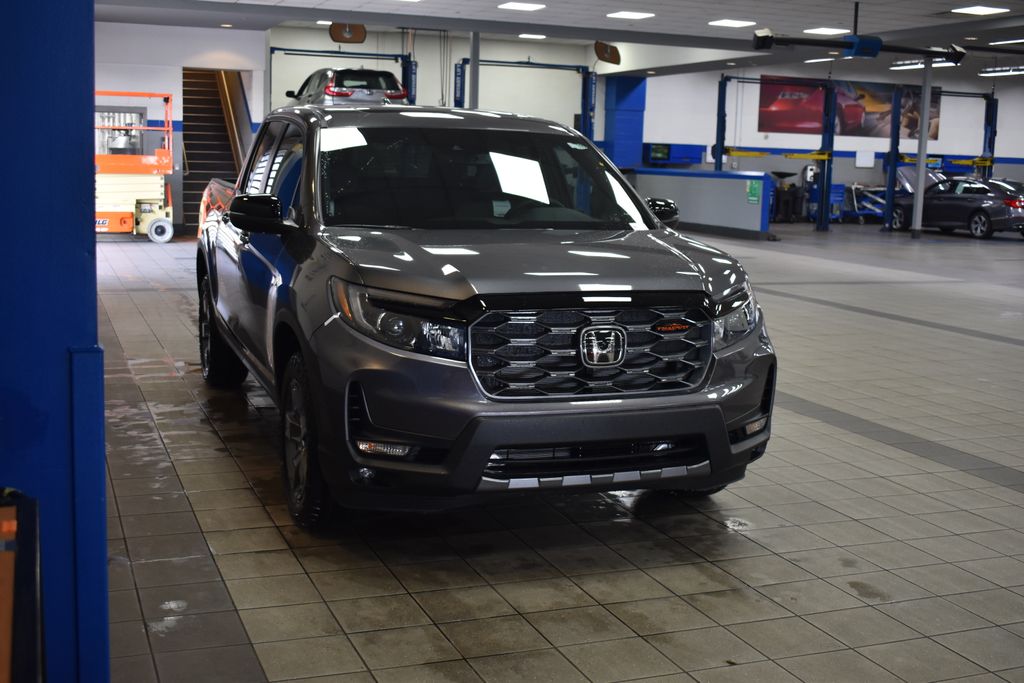 Thumbnail: 2025 Honda Ridgeline - 3