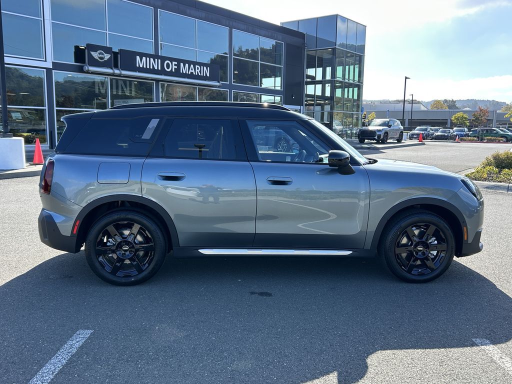 Thumbnail: 2026 MINI Cooper Countryman - 6