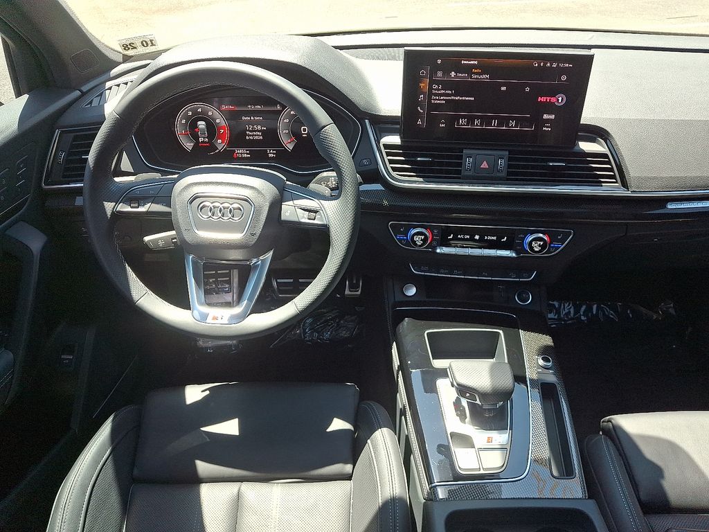 Thumbnail: 2024 Audi SQ5 - 12