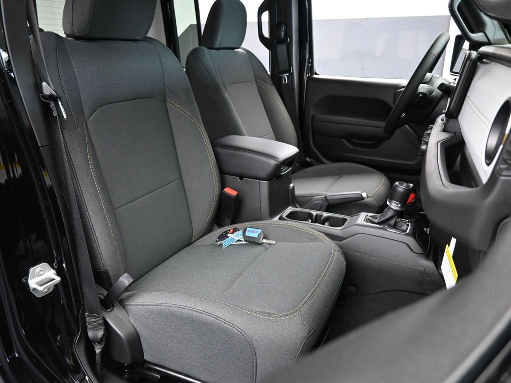 New 2026 Black Clearcoat Jeep Sport S image 38