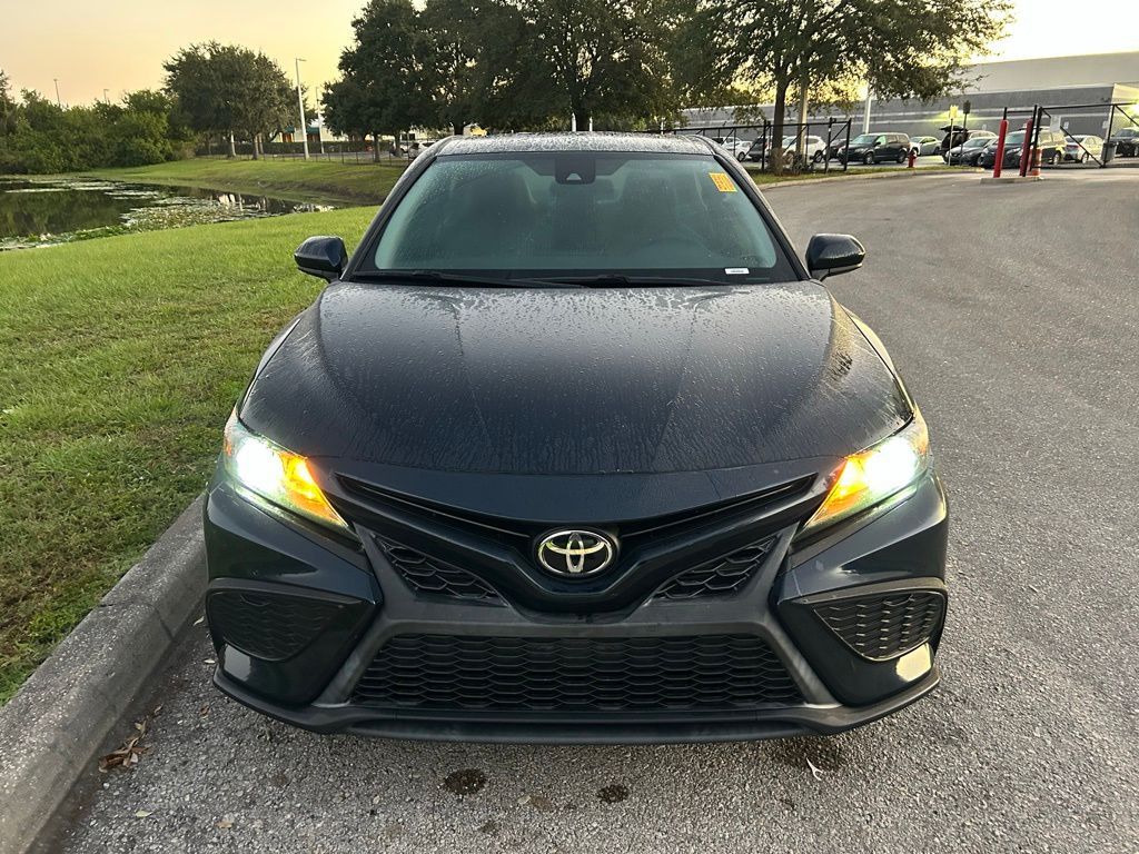 Thumbnail: 2021 Toyota Camry - 8