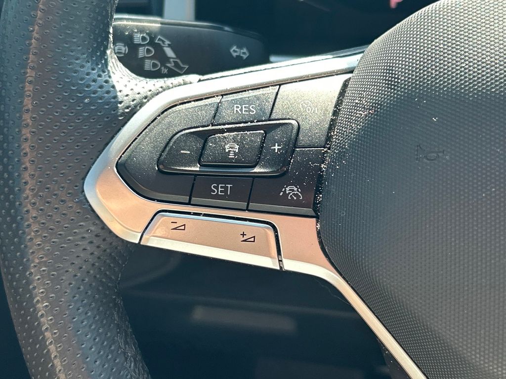 Used 2022 Volkswagen Atlas Cross Sport SUV