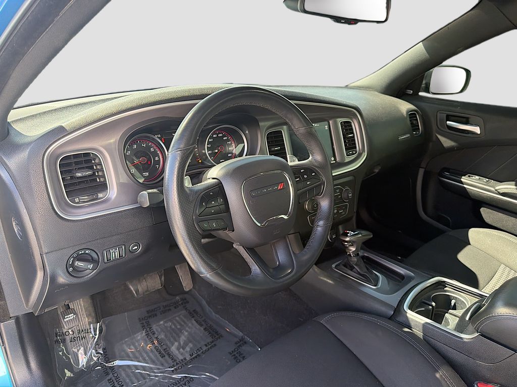 Used 2019 Blue Dodge R/T Scat Pack image 9