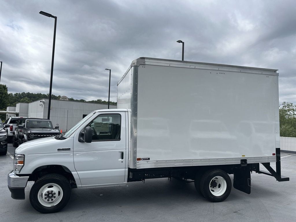 2025 Ford E-350SD Base 4