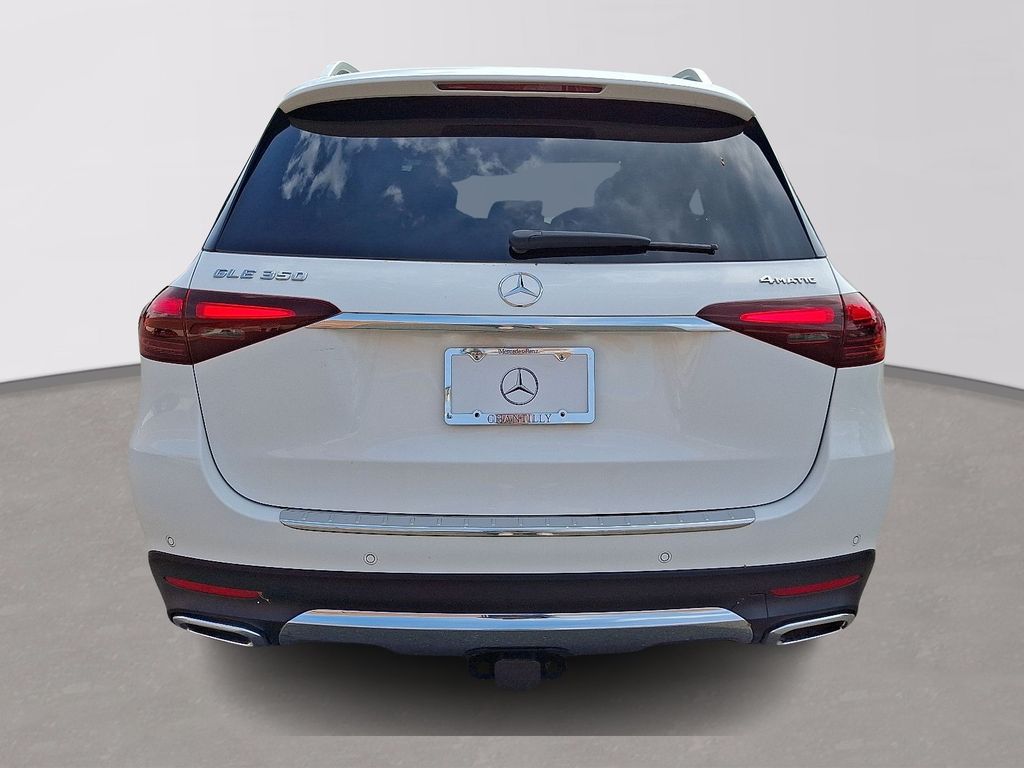 Thumbnail: 2026 Mercedes-Benz GLE - 5