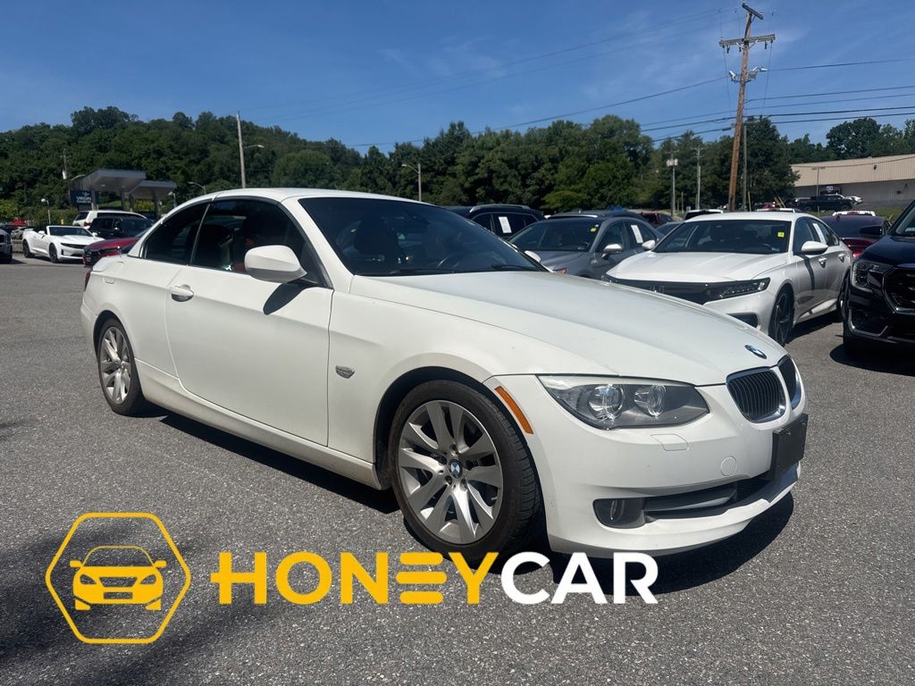 Alpine White 2011 BMW 3 Series 328i Convertible RWD Convertible Rear-Wheel Drive 6-Speed Automatic