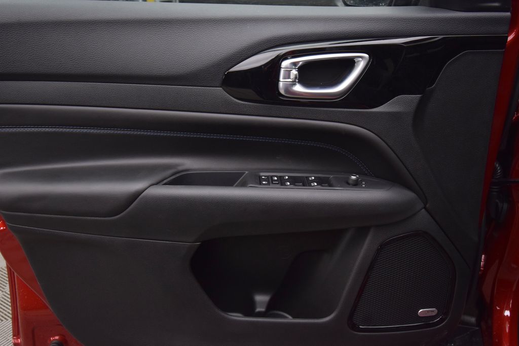 new 2026 Jeep Compass car, priced at $35,835