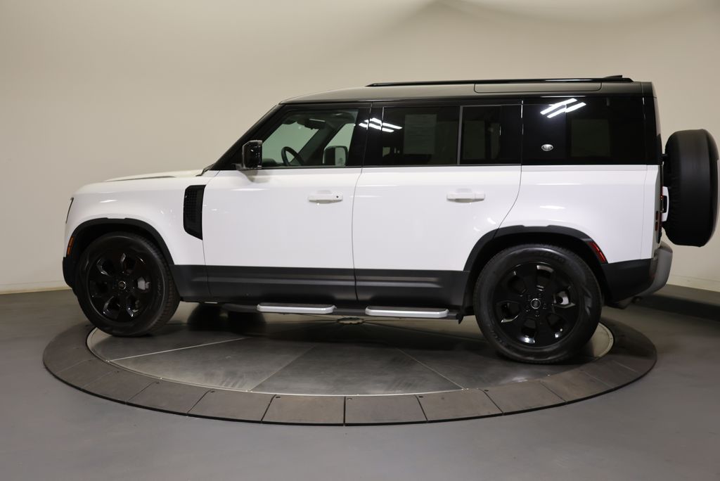 Thumbnail: 2024 Land Rover Defender - 2