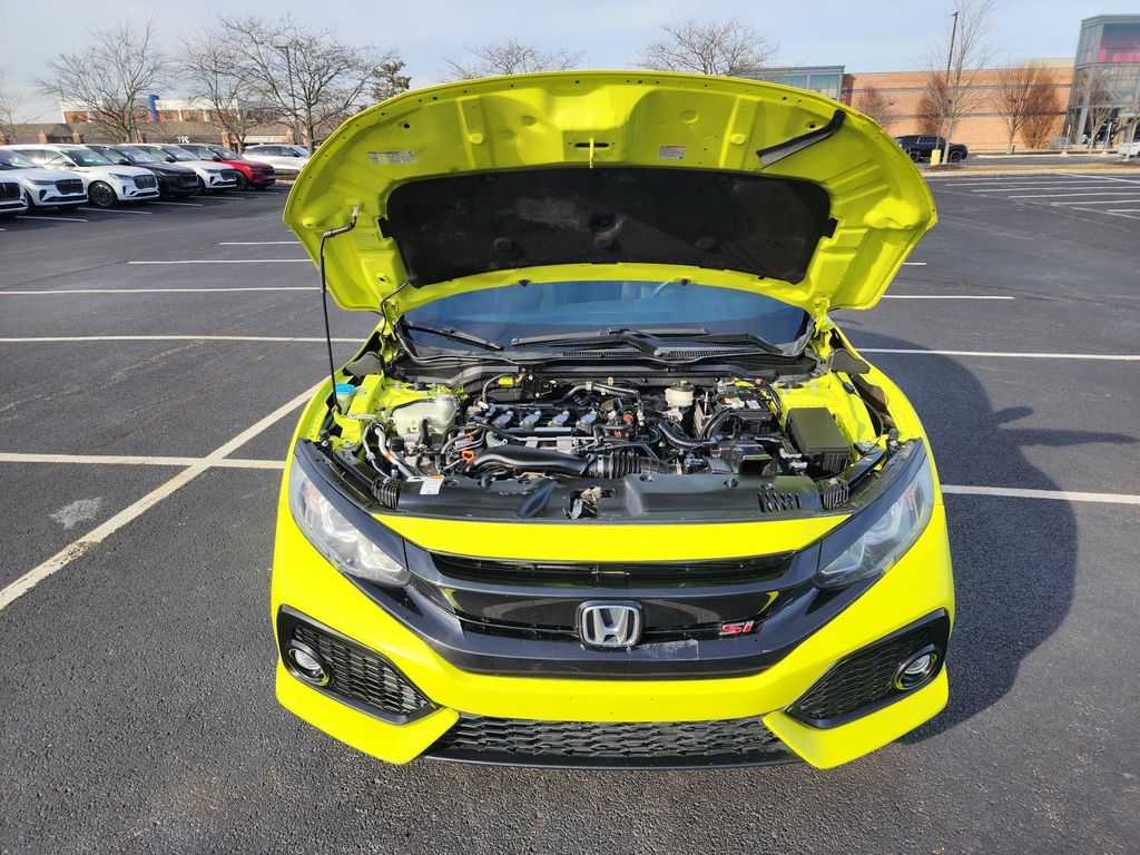 Certified Used 2019 Yellow Honda Si image 3