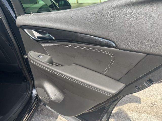 Used 2023 Buick Envision SUV