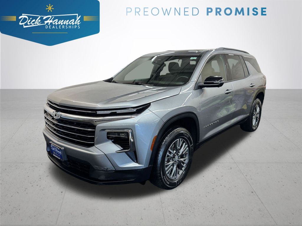 Sterling Gray Metallic 2024 Chevrolet Traverse SUV / Crossover Four-Wheel Drive 8-Speed Automatic