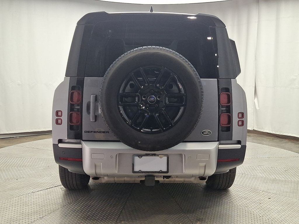 Thumbnail: 2023 Land Rover Defender - 5