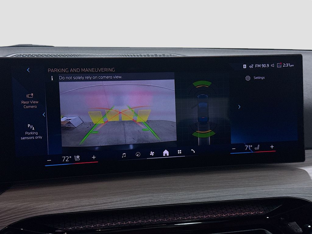 Thumbnail: 2026 BMW 3 Series - 9