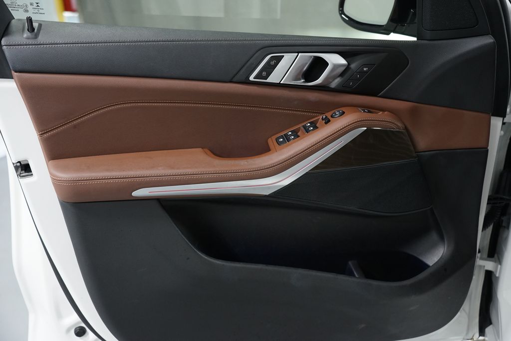 Thumbnail: 2022 BMW X5 - 29