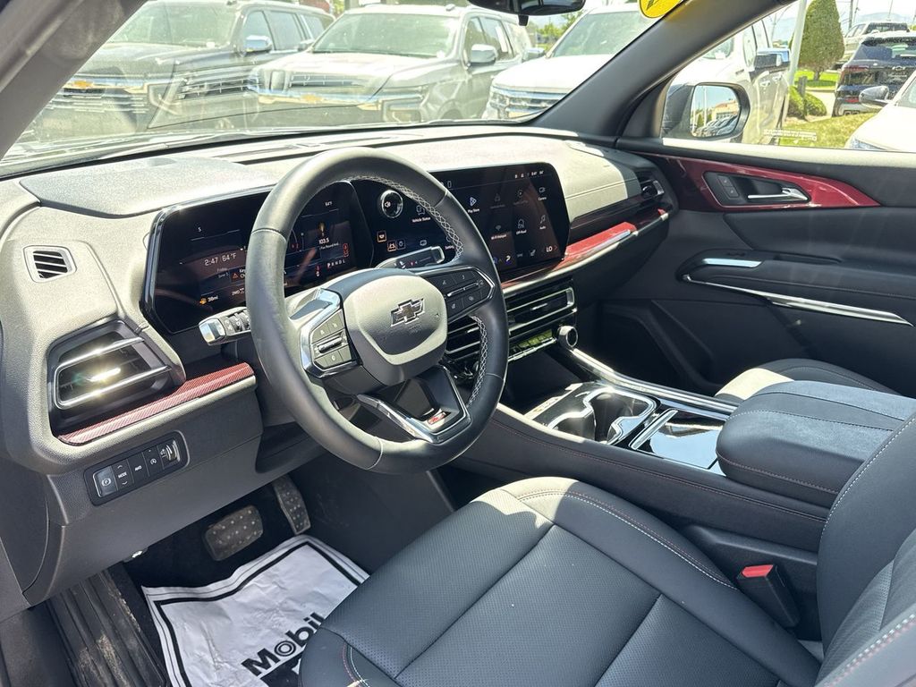 Used 2026 Chevrolet Traverse SUV
