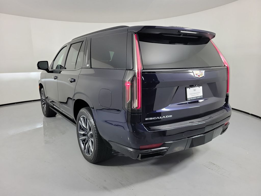 2022 Cadillac Escalade Sport - 2