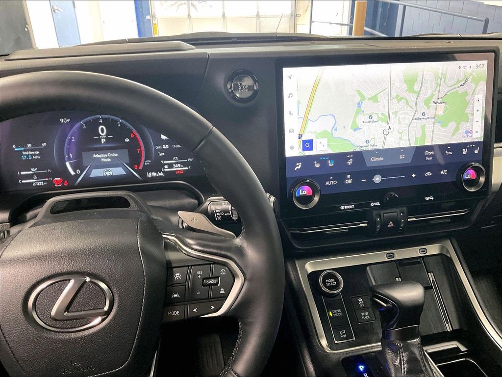2024 Lexus GX — photo 19