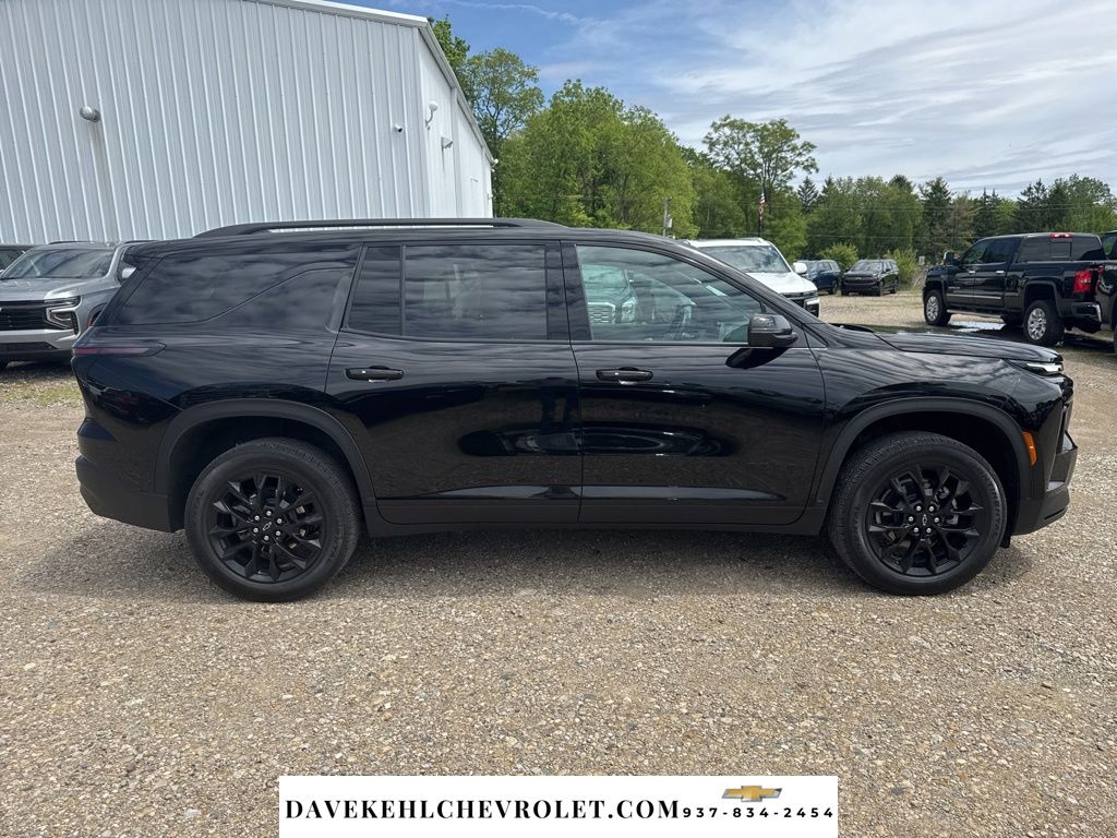View vehicle photo 6