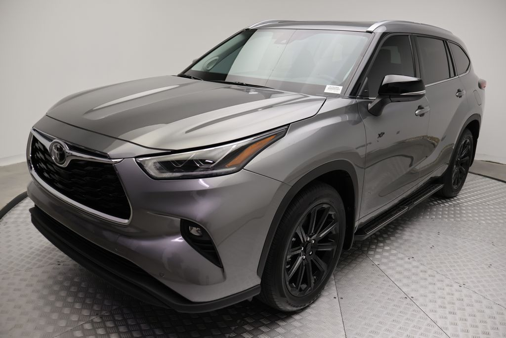 Thumbnail: 2026 Toyota Highlander - 2