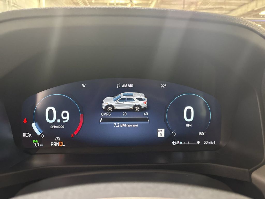 New 2026 Space White Metallic Ford Active image 9