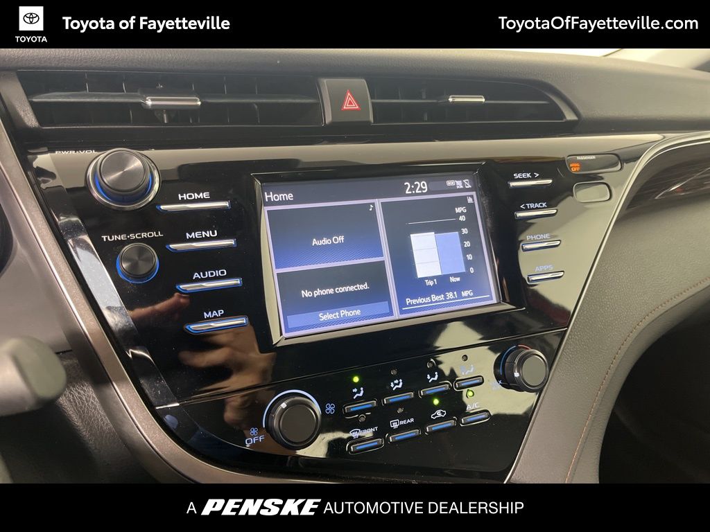 2019 Toyota Camry LE 26