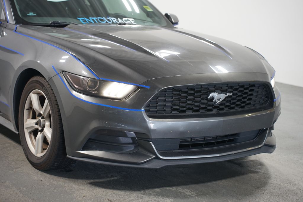 Thumbnail: 2017 Ford Mustang - 4