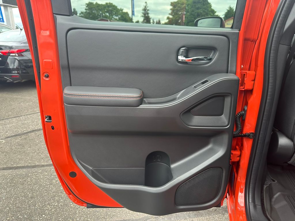 2025 Nissan Frontier PRO-4X