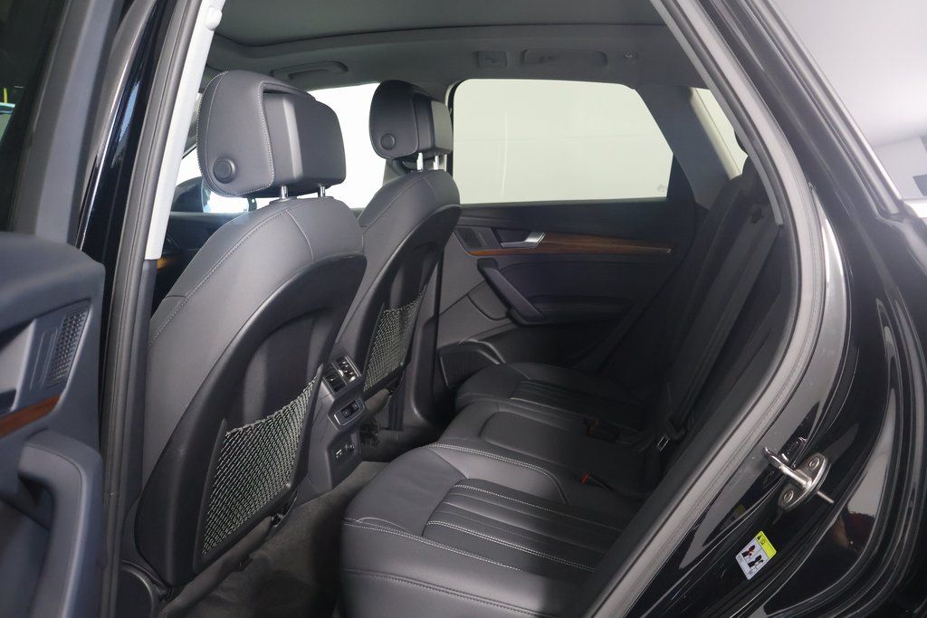 Thumbnail: 2021 Audi Q5 - 9