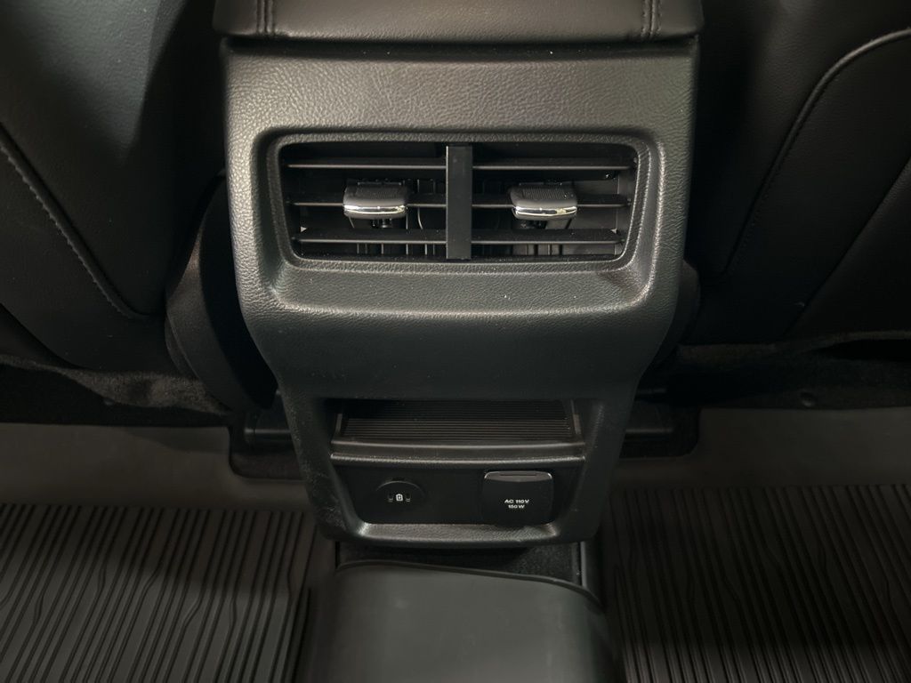 used 2024 Ford Edge car, priced at $29,986