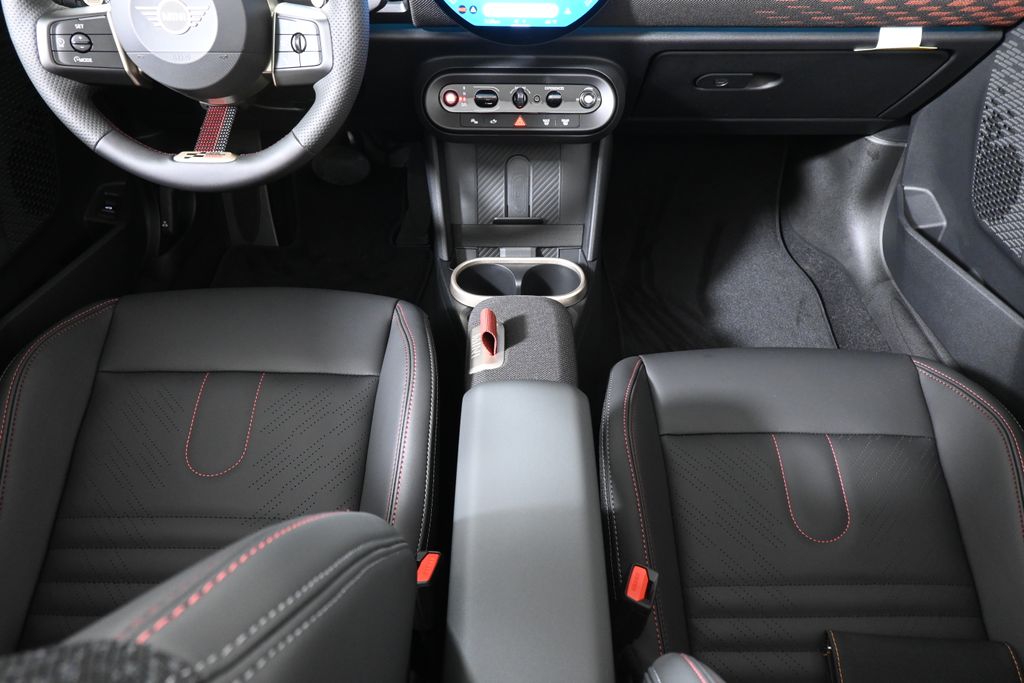 Thumbnail: 2026 MINI Cooper - 25