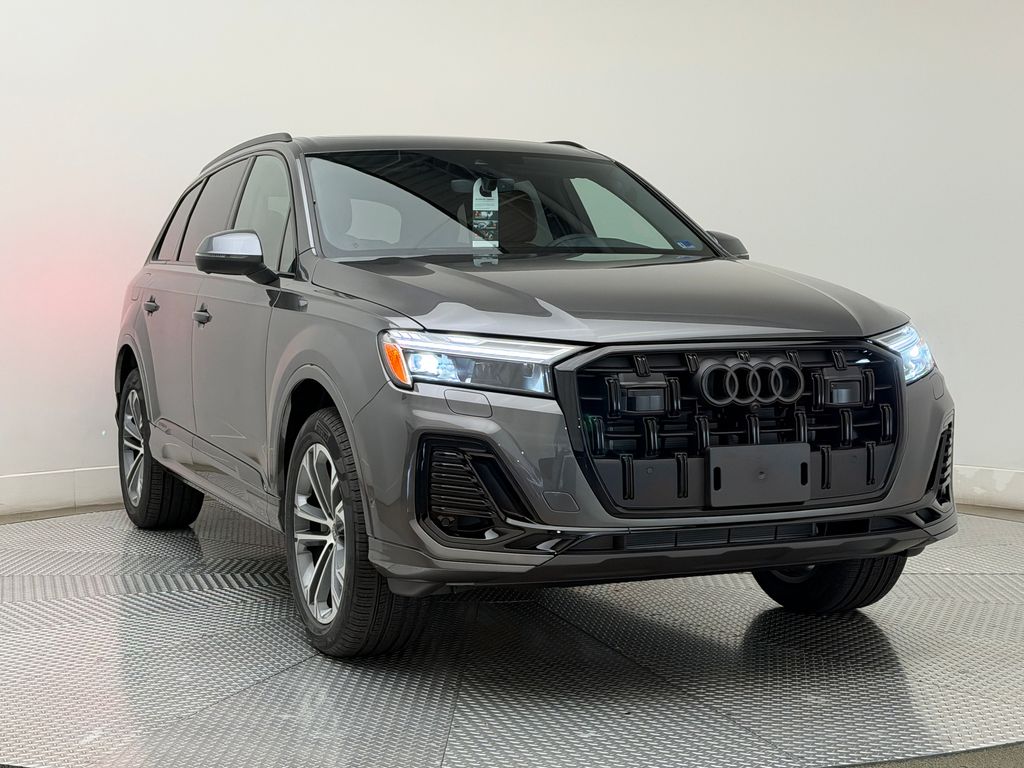 Thumbnail: 2026 Audi Q7 - 2