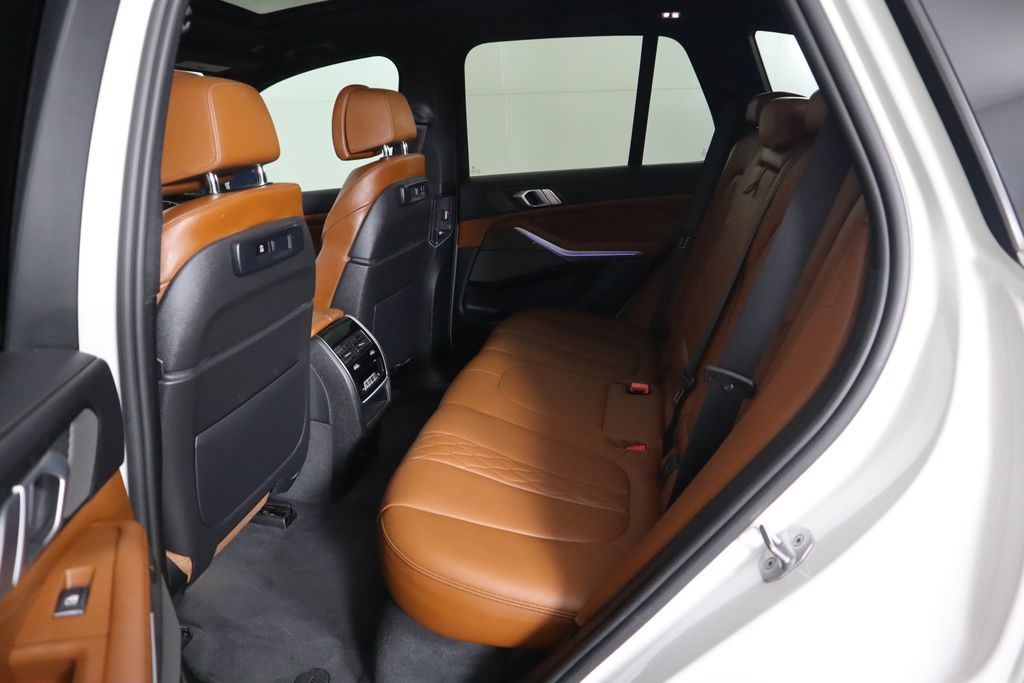 2021 BMW X5 xDrive40i 22