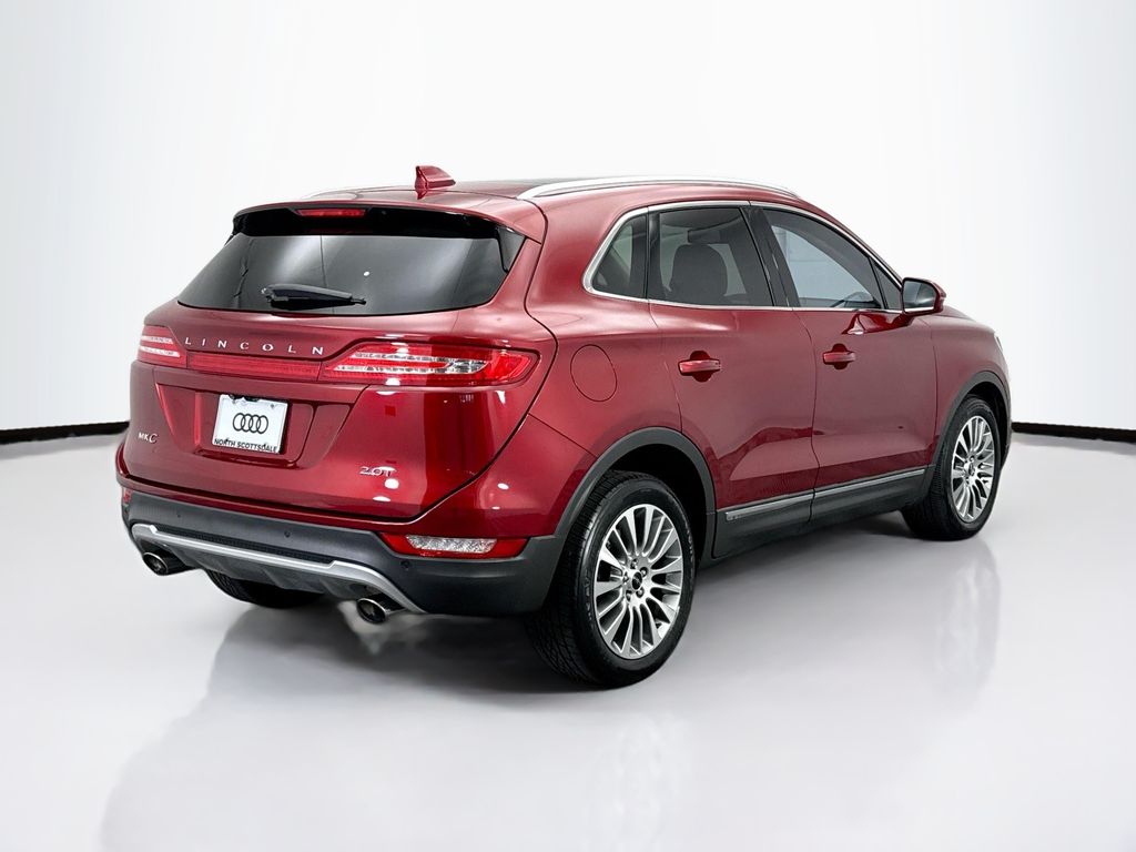 Thumbnail: 2017 Lincoln MKC - 5