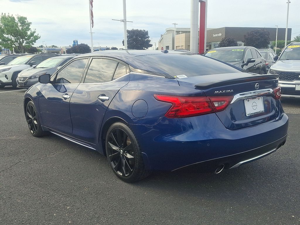Thumbnail: 2017 Nissan Maxima - 4