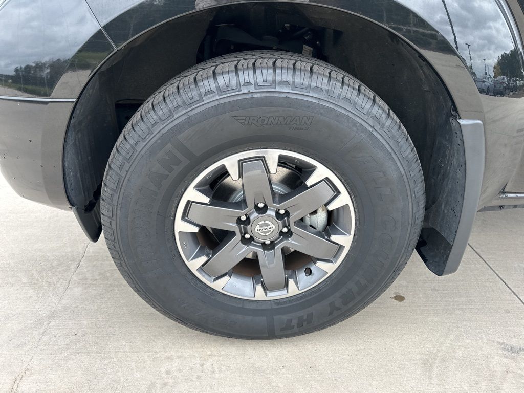 2020 Nissan Frontier PRO-4X 11