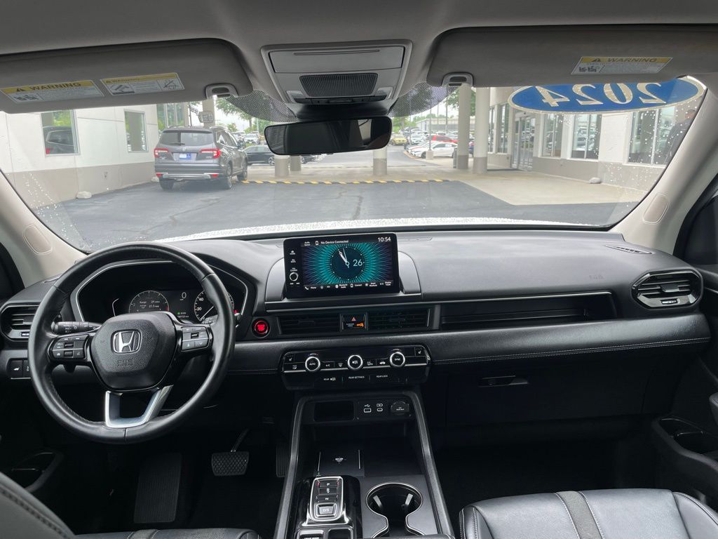 2024 Honda Pilot EX-L 10