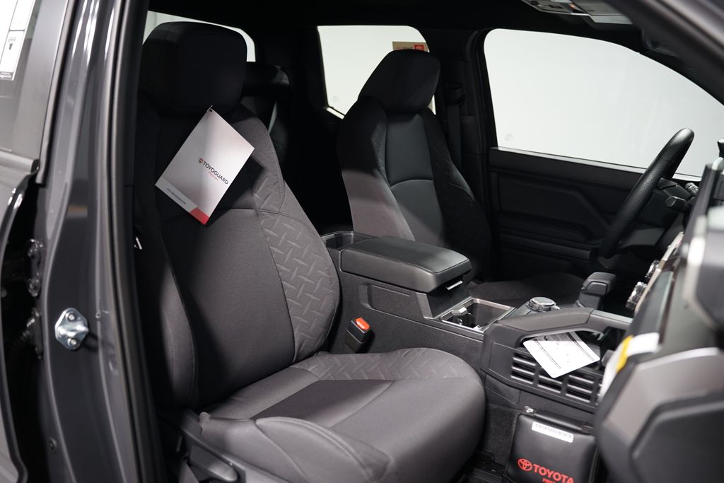 2025 Toyota Tacoma SR5 29