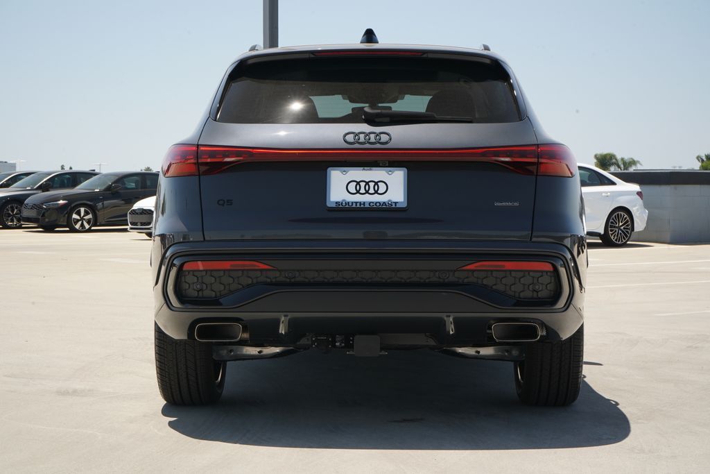 Thumbnail: 2026 Audi Q5 - 4