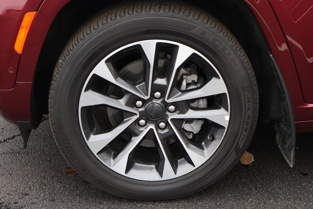 Thumbnail: 2024 Jeep Grand Cherokee - 11