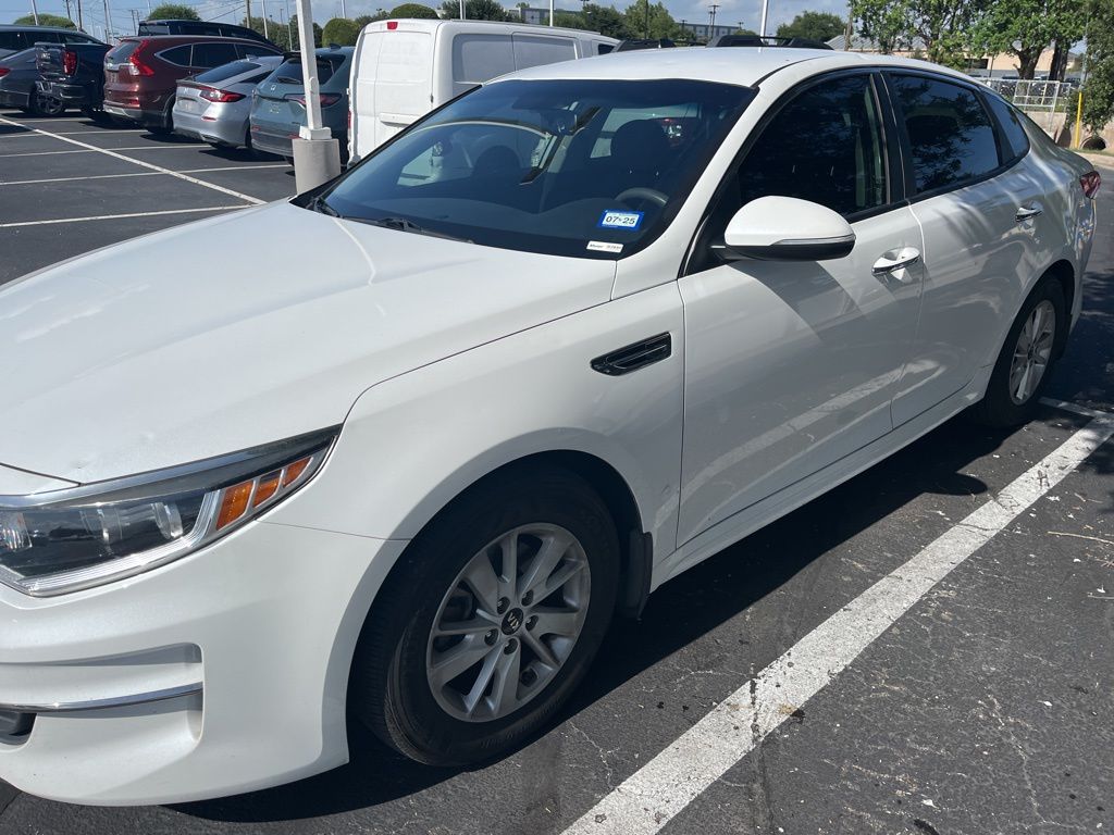 Thumbnail: 2016 Kia Optima - 5