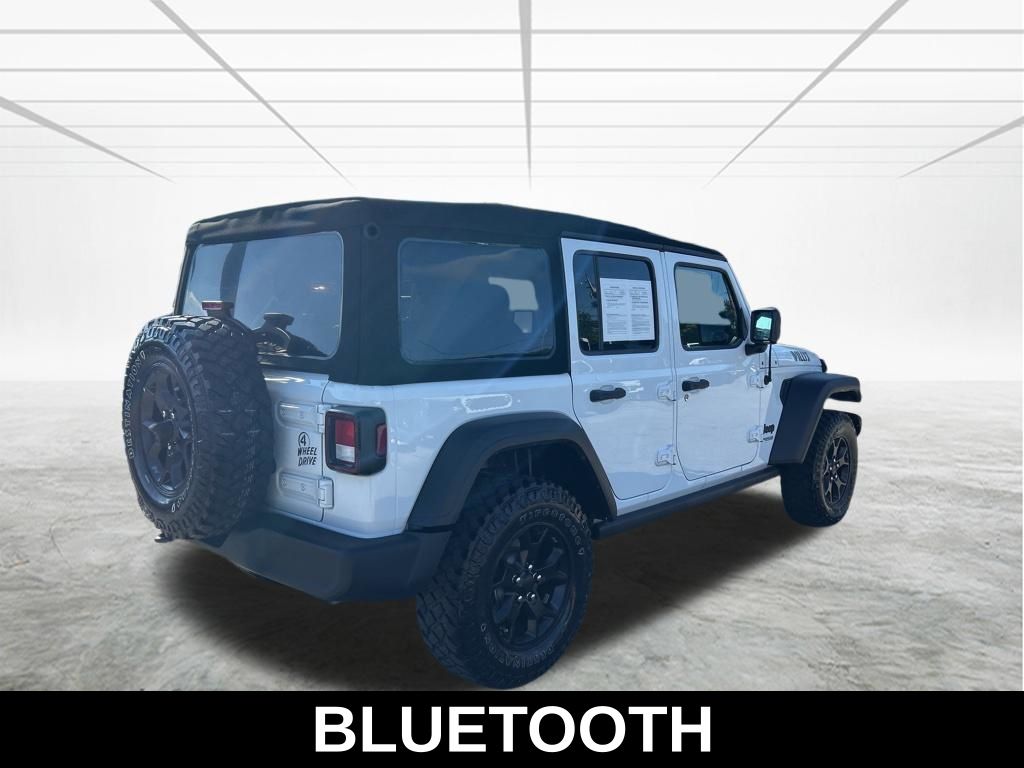 View vehicle photo 5