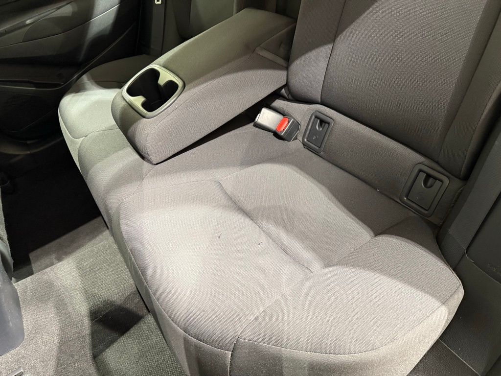 Thumbnail: 2023 Toyota Corolla - 18