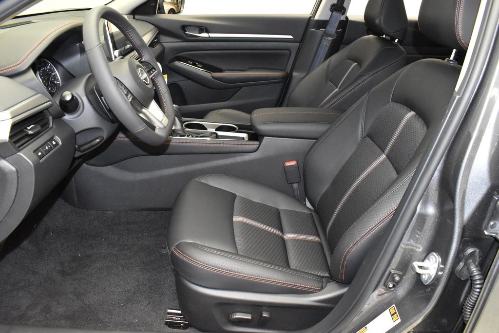 Thumbnail: 2025 Nissan Altima - 13